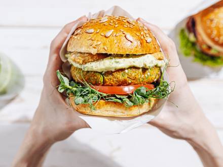 Burger : Une alternative végétale pour répondre à la loi EGALIM