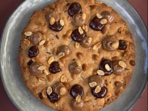Cookie géant aux cacahuètes 